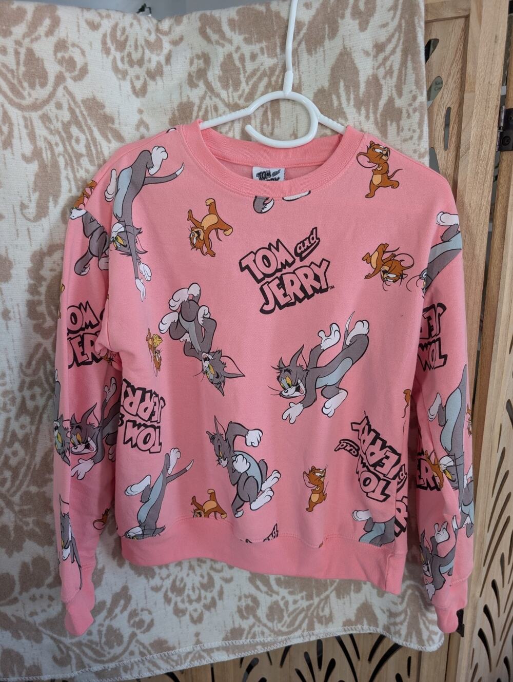 Tom & Jerry Graphic Pink Crew Neck Sweatshirt Junior Size XS